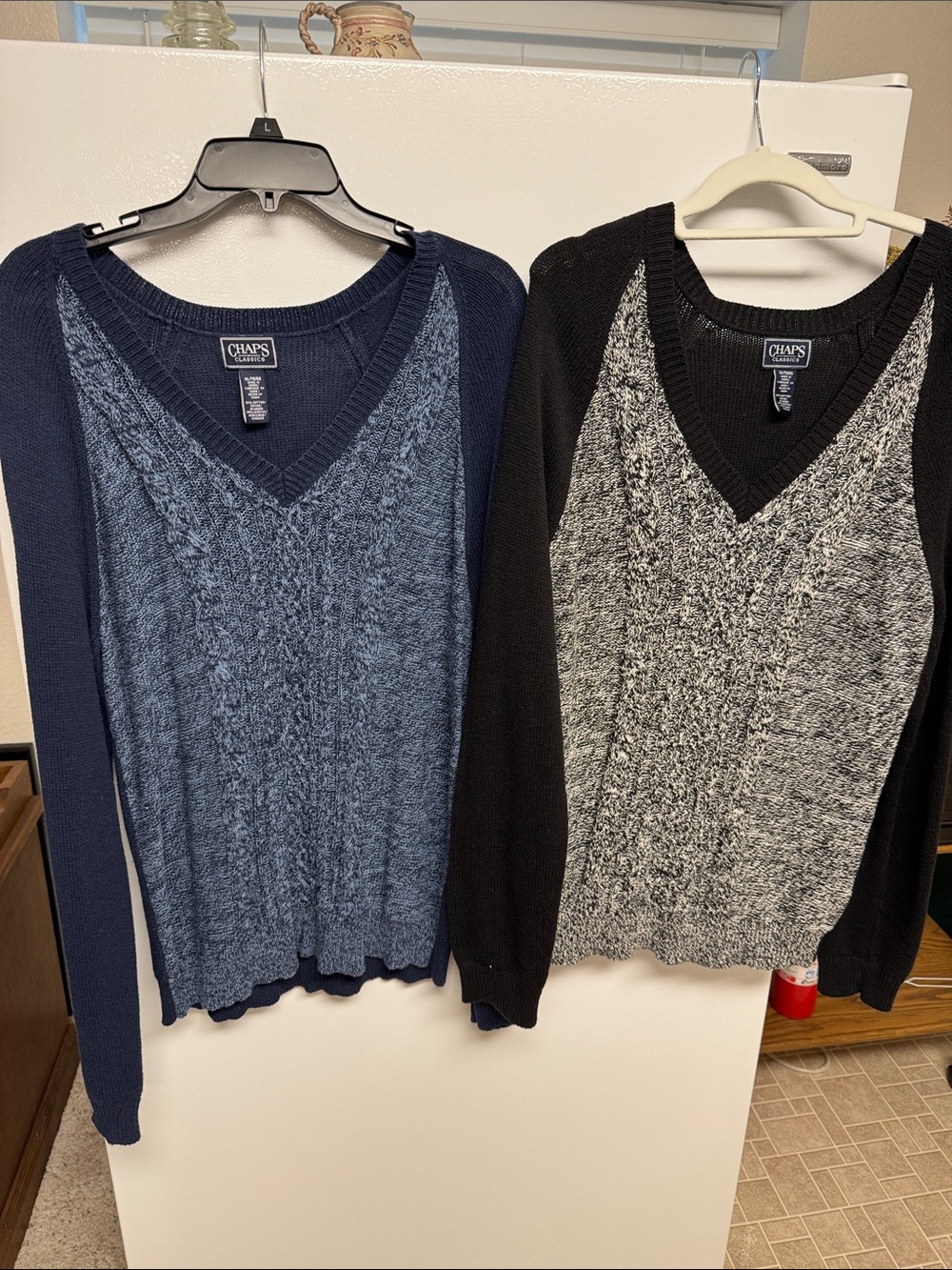 2 Chaps V-Neck Colorblock Sweaters - Navy & Black/Gray
